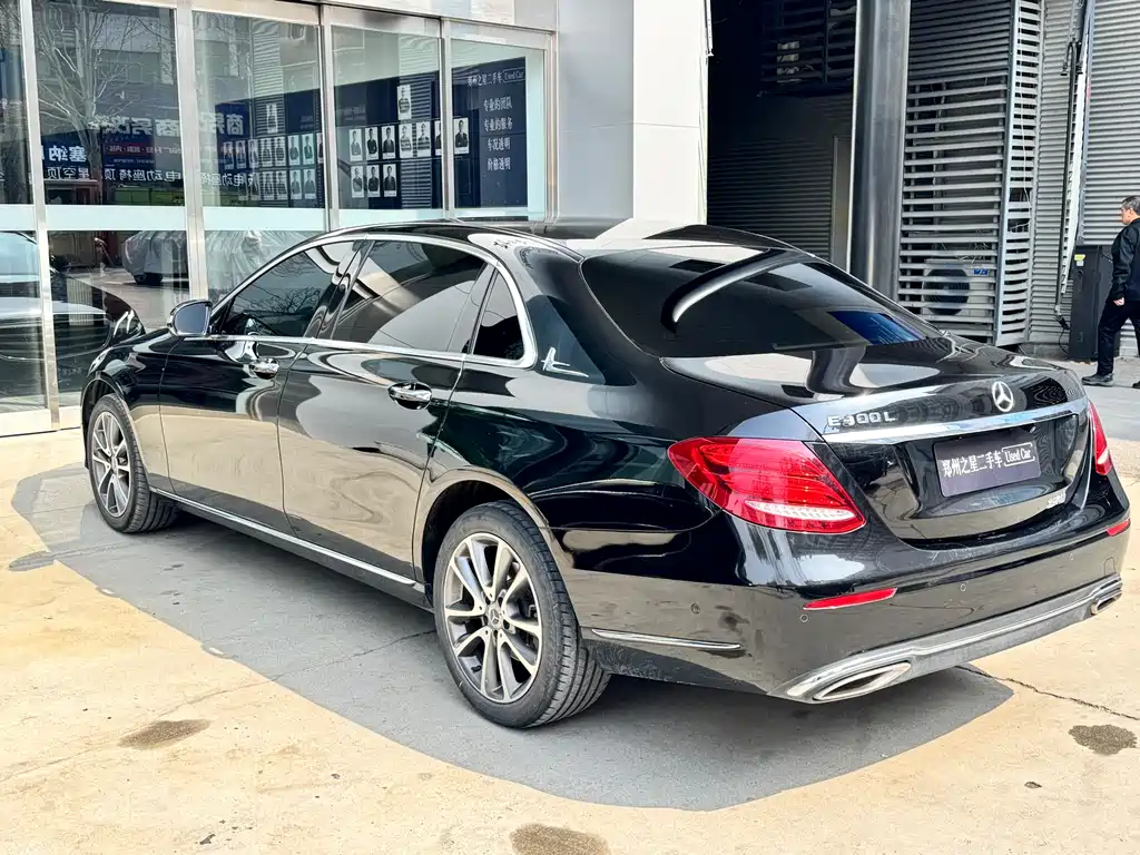 Mercedes-Benz E-Class 2019 E 200 L купить на сайте DeffCars