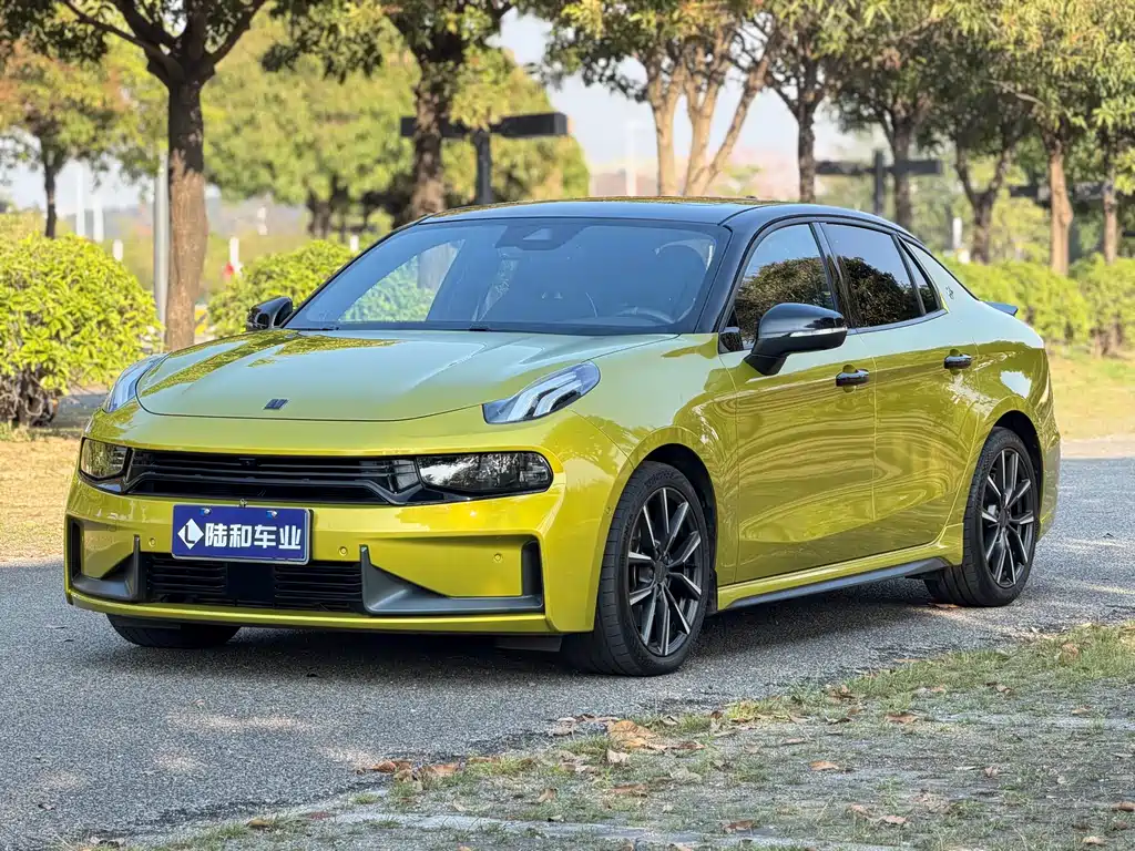 Lynk & Co 03 2019 03+ 2.0TD Automatic Wind Control Edition купить на сайте DeffCars