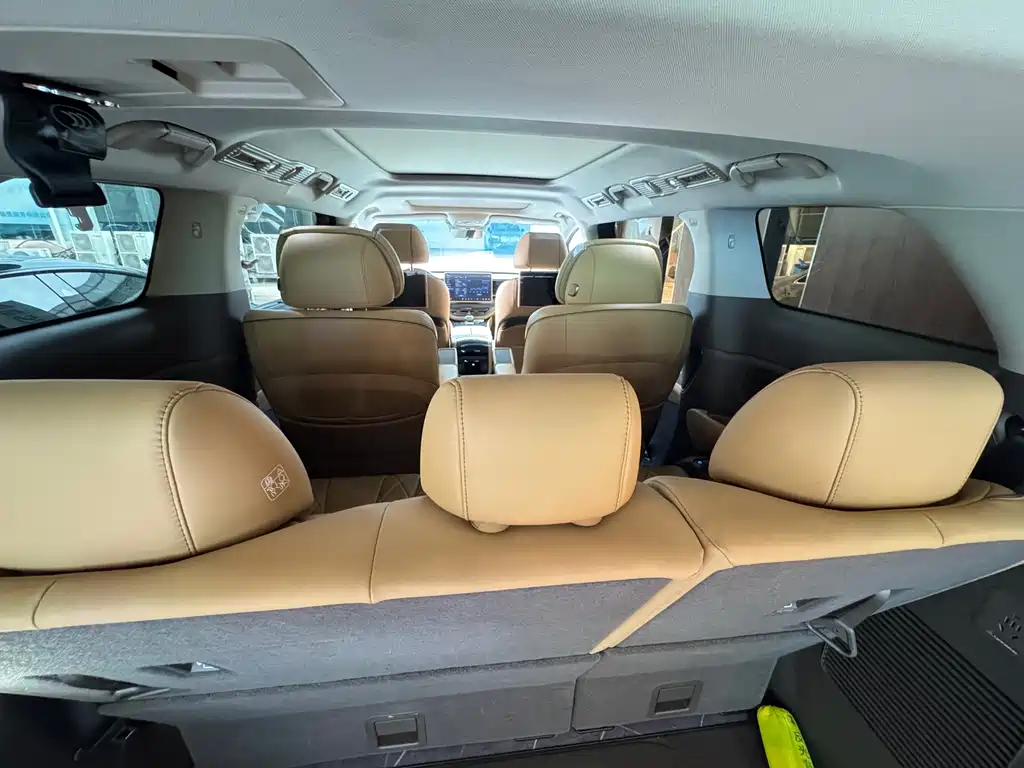 Denza D9 2022 DM-i 970 four-wheel drive flagship model купить на сайте DeffCars