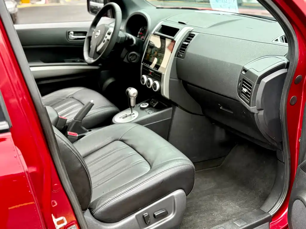 X-Trail 2012 2.5L CVT Exclusive Edition 4WD купить на сайте DeffCars