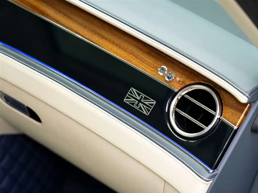 Flying Spur 2020 6.0T W12 Standard Edition купить на сайте DeffCars