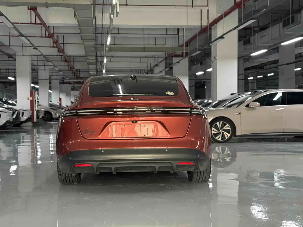 NIO ET5 2022 model 100kWh купить на сайте DeffCars