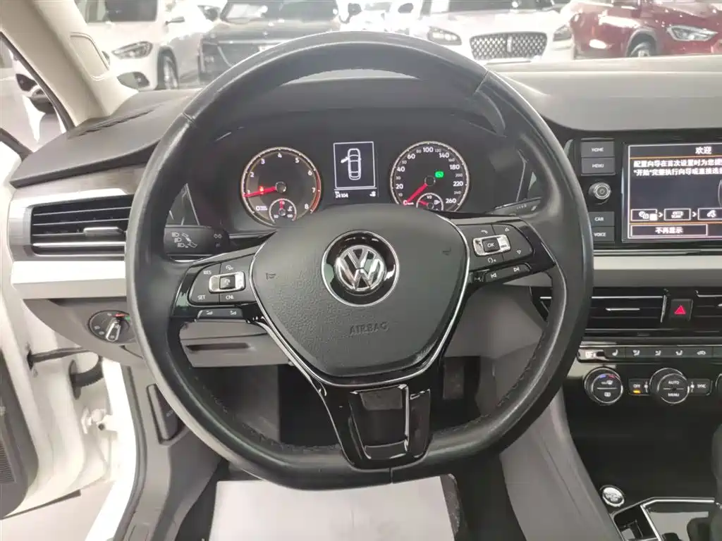 Lavida 2019 280TSI DSG Deluxe Edition National VI купить на сайте DeffCars