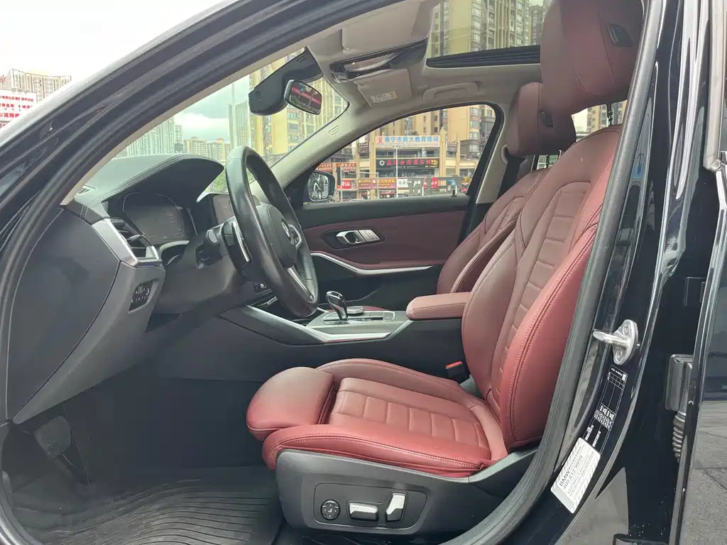 BMW 3 Series 2021 325i M Sports Night Package купить на сайте DeffCars