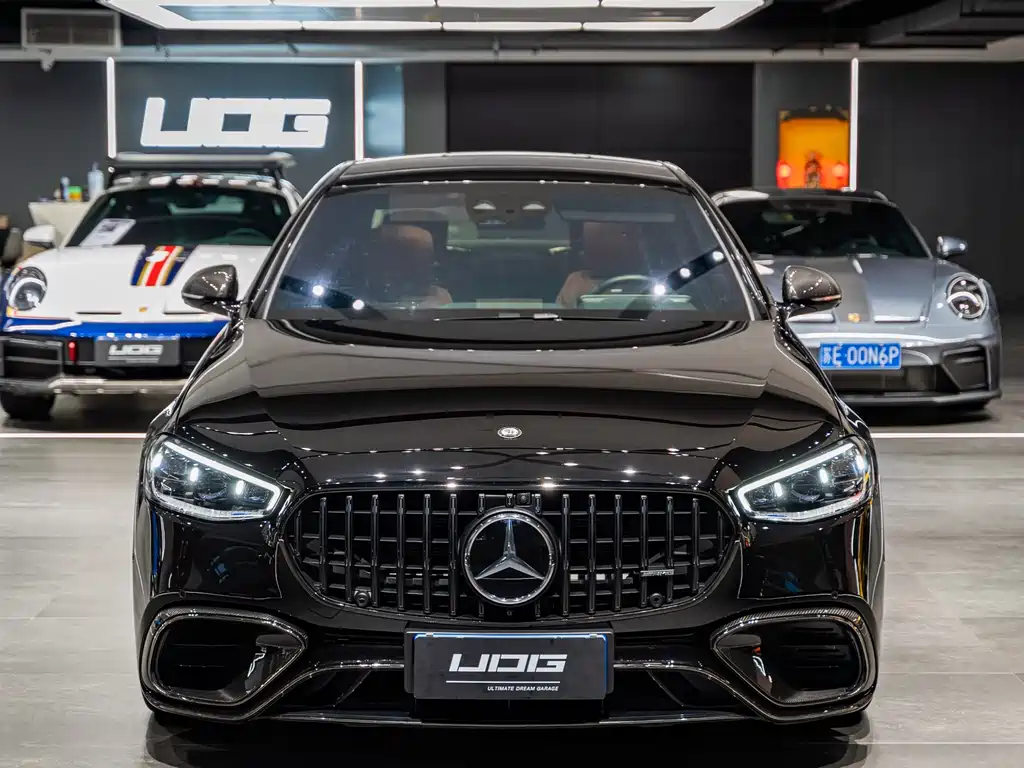 Mercedes-Benz S-Class AMG New Energy 2024 AMG S 63 L E Performance купить на сайте DeffCars