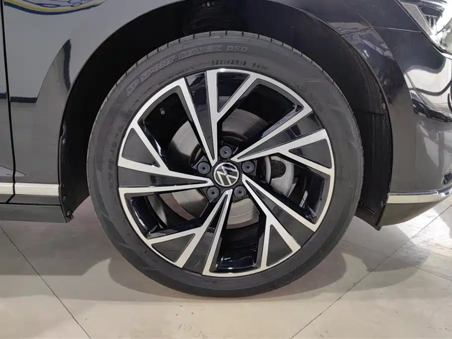 Magotan 2021 330TSI DSG 30th Anniversary Edition купить на сайте DeffCars