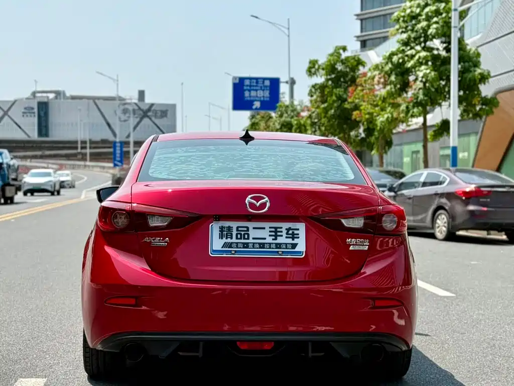 Mazda Axela 2014 Three-Car 2.0L Automatic Sport купить на сайте DeffCars