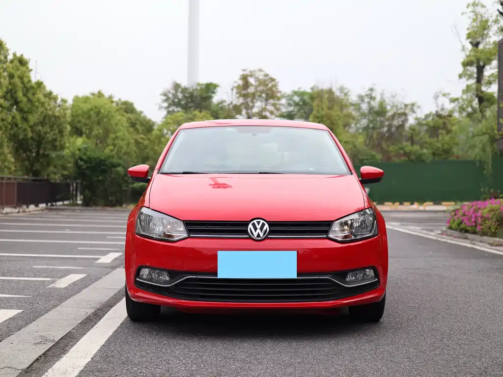 Polo 2018 1.5L automatic safety model купить на сайте DeffCars