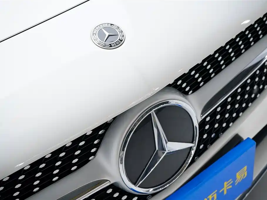 Mercedes-Benz A-Class 2022 Facelift A 200 L Sports Sedan Fashionable купить на сайте DeffCars
