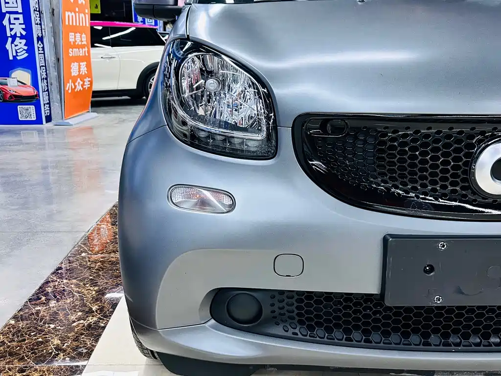 smart fortwo 2018 1.0L 52kW hardtop passion version National V купить на сайте DeffCars