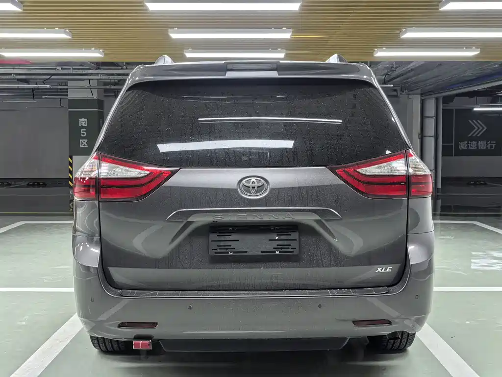 SIENNA 2015 3.5L 2WD L купить на сайте DeffCars