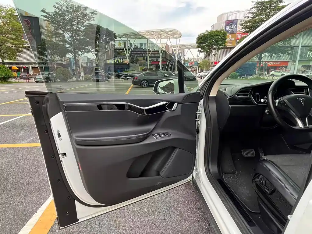 Model X 2016 Model X 90D купить на сайте DeffCars