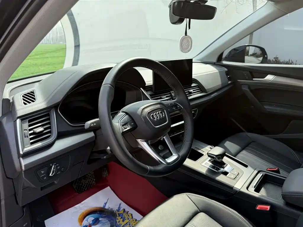 Audi Q5L 2022 40T Fashionable and Elegant Model купить на сайте DeffCars