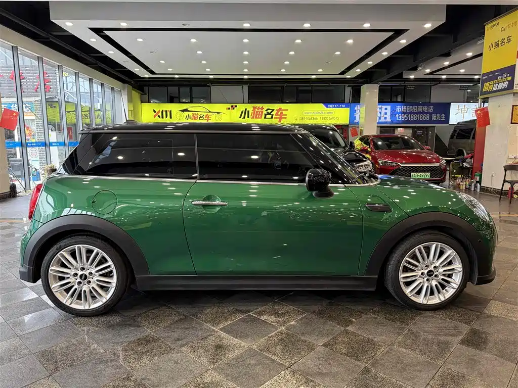 MINI 2022 1.5T COOPER Classic купить на сайте DeffCars