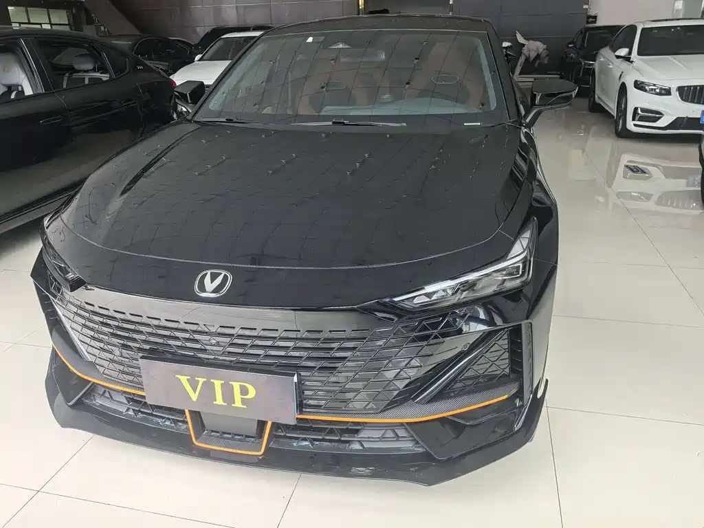 Changan UNI-V 2023 1.5T sports version купить на сайте DeffCars