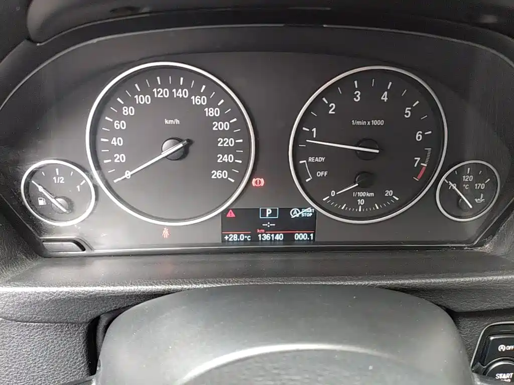 BMW 3 Series 2015 320Li Fashion Model купить на сайте DeffCars