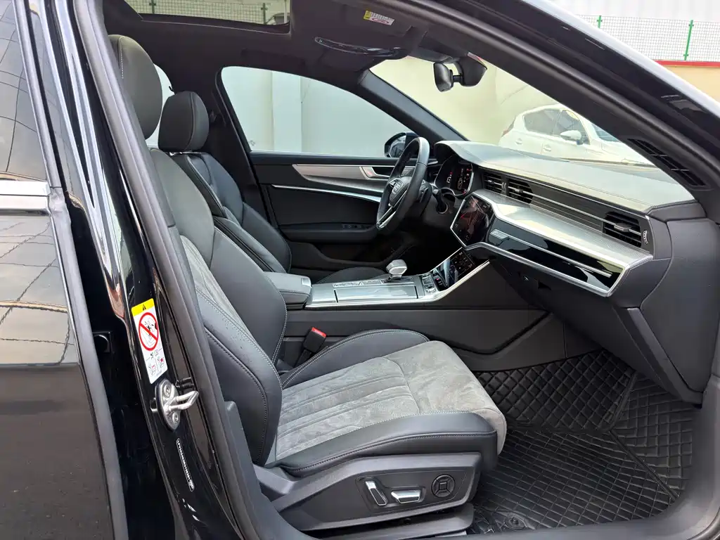 Audi A6L 2024 45 TFSI Premium Dynamic Model купить на сайте DeffCars