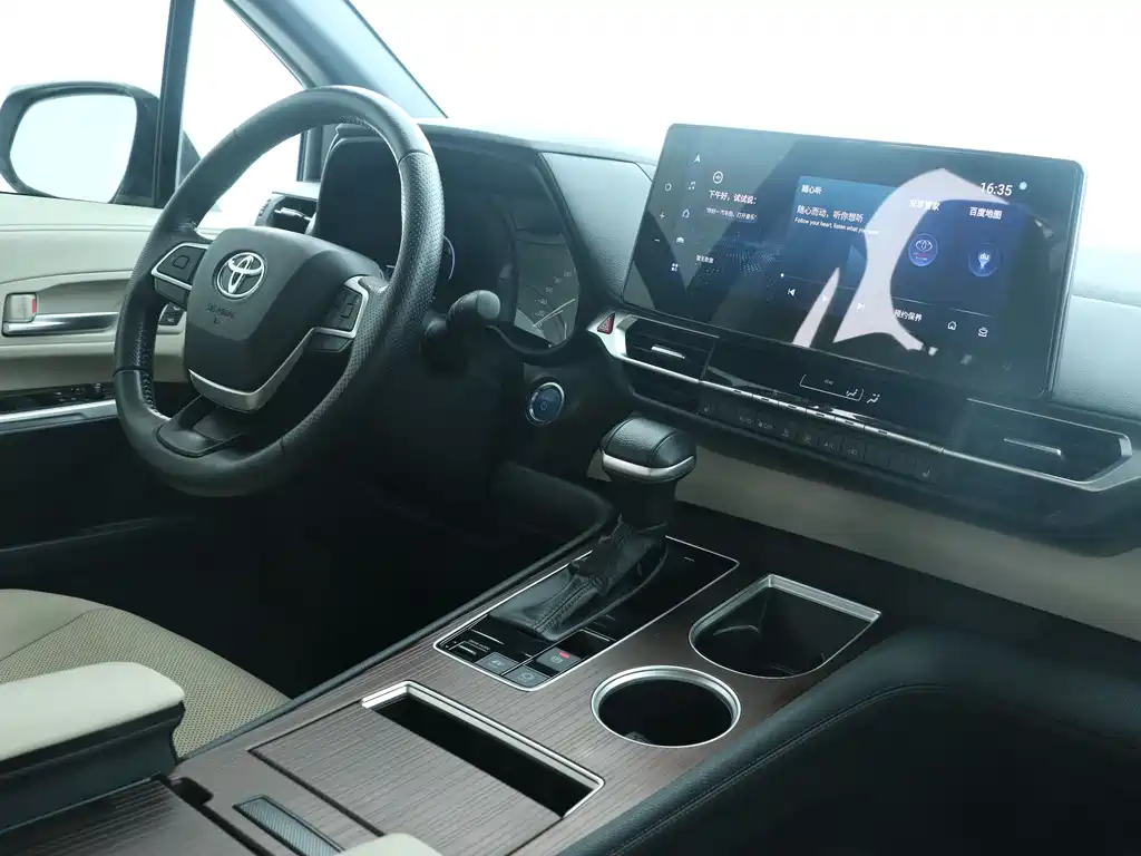 Grevia 2023 2.5L Hybrid Premium PLUS Edition купить на сайте DeffCars