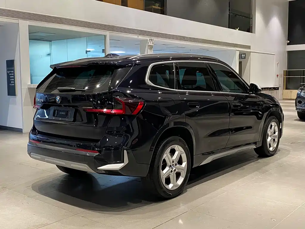 BMW X1 2023 sDrive20Li X Design Package купить на сайте DeffCars