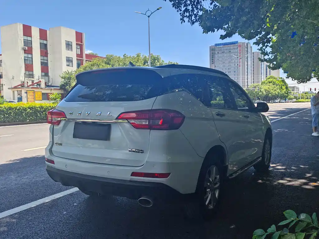 Haval M6 2019 1.5T DCT 2WD Elite Country V купить на сайте DeffCars