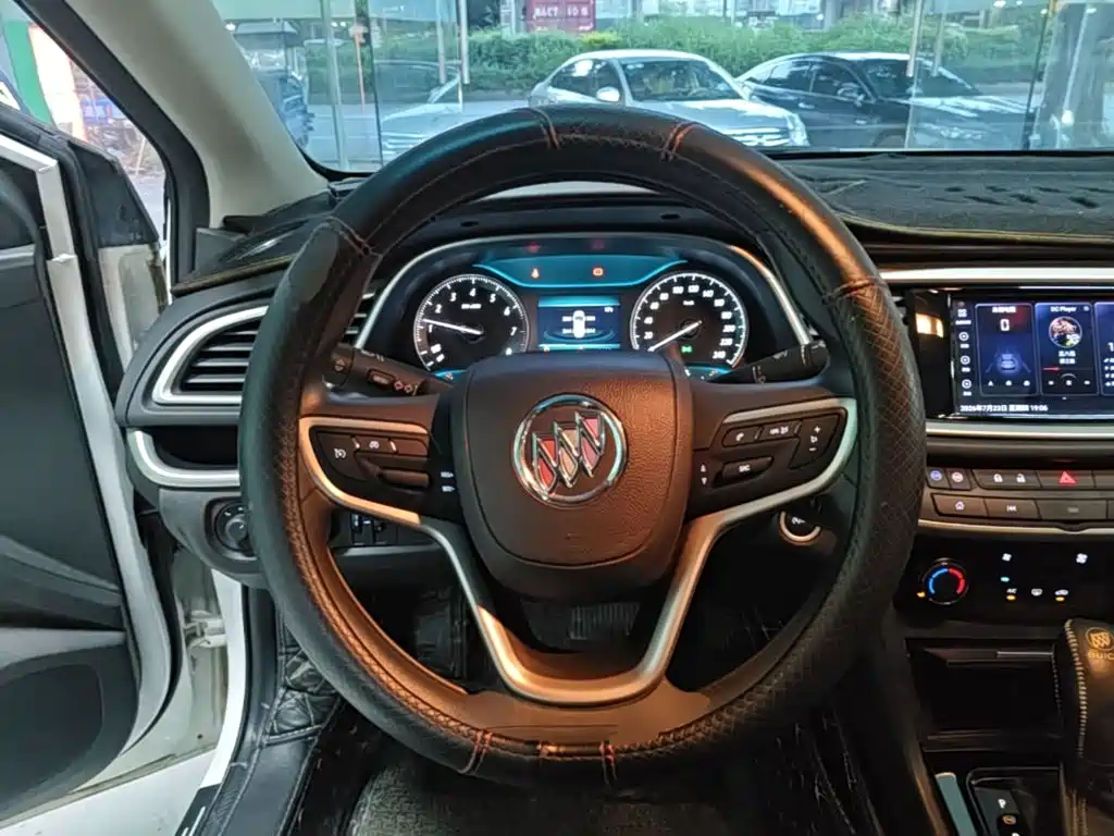 Yinglang 2021 model model 1.5L automatic elite model купить на сайте DeffCars