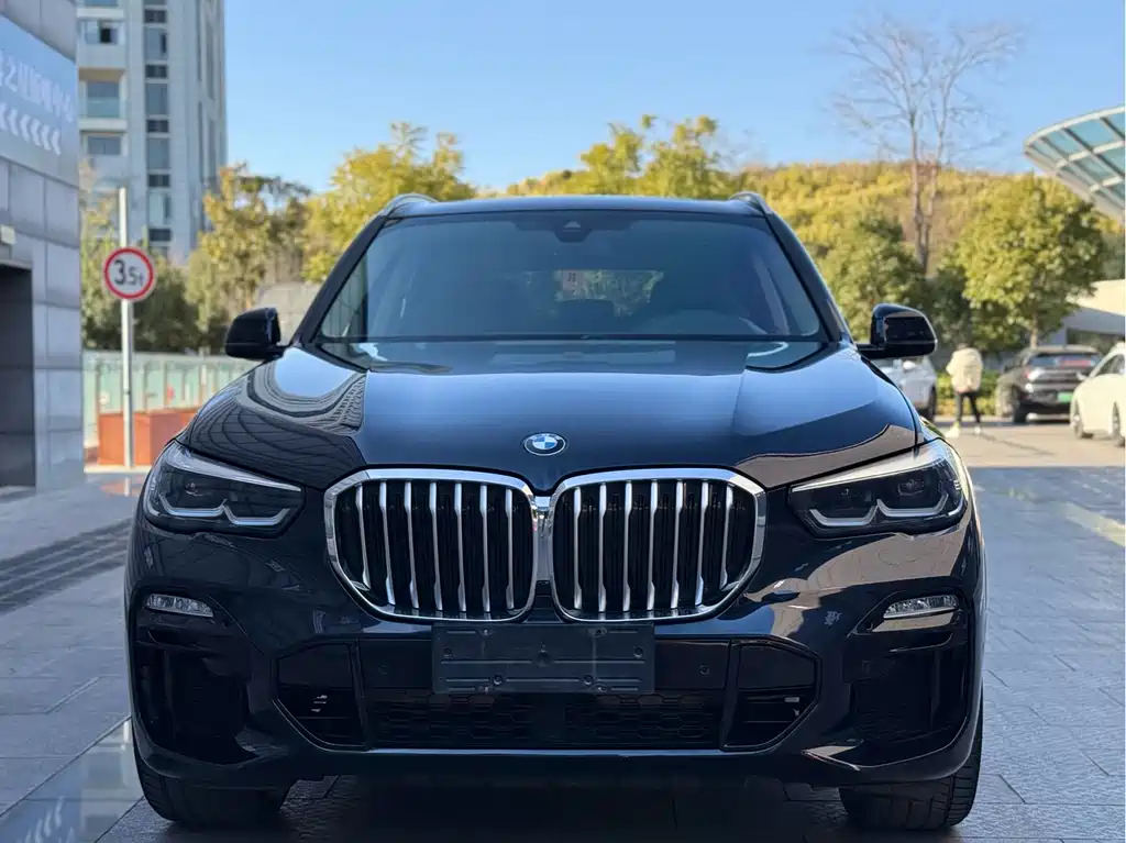 BMW X5 imported 2021 xDrive30i M sports package купить на сайте DeffCars