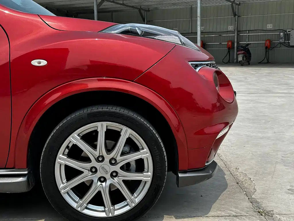 Infiniti ESQ 2014 1.6L Straightforward Edition купить на сайте DeffCars