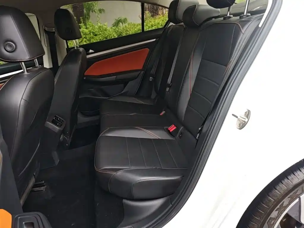 Bora 2023 200TSI DSG Yuexing Edition купить на сайте DeffCars