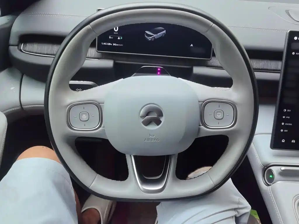NIO ES6 2023 model 75kWh купить на сайте DeffCars