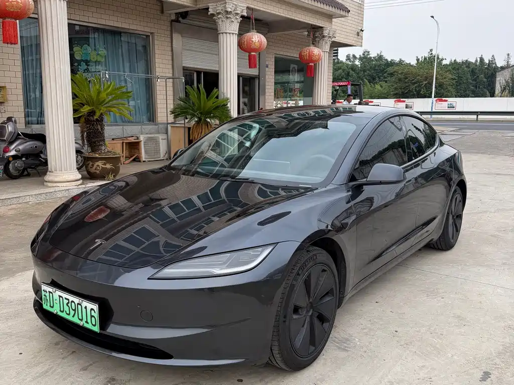 Model 3 2023 rear-wheel drive version купить на сайте DeffCars