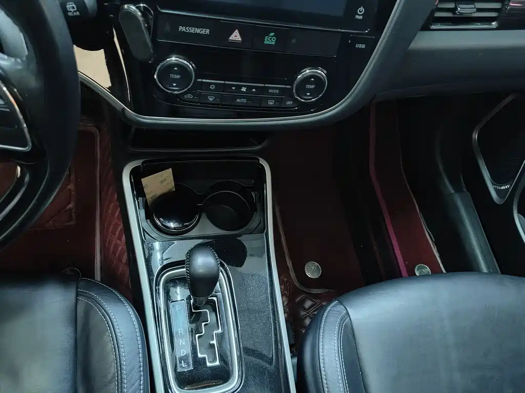 Outlander 2019 2.4L four-wheel drive exclusive version, 5 seats, National VI купить на сайте DeffCars