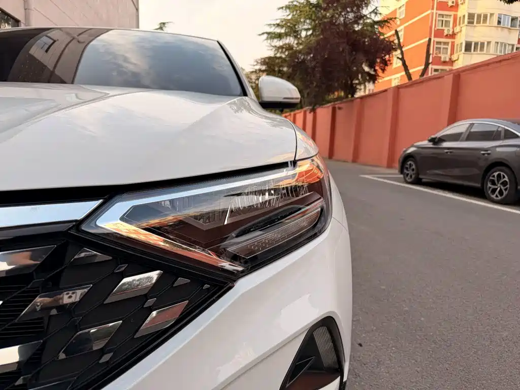 Jetta VS5 2022 280TSI Auto Honor Edition купить на сайте DeffCars