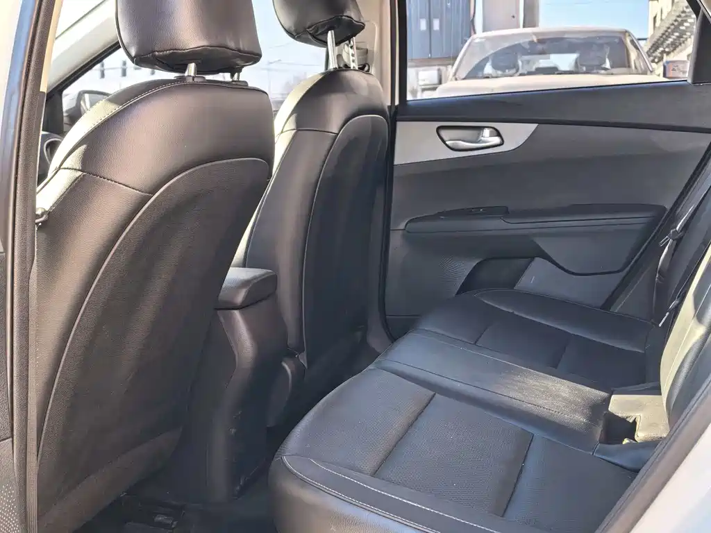 Kia K3 2019 1.5L CVT Comfort Edition купить на сайте DeffCars