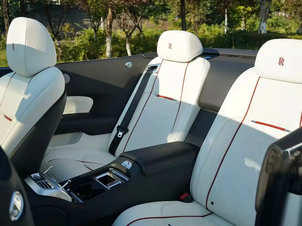 Dawn 2015 6.6T Standard Edition купить на сайте DeffCars
