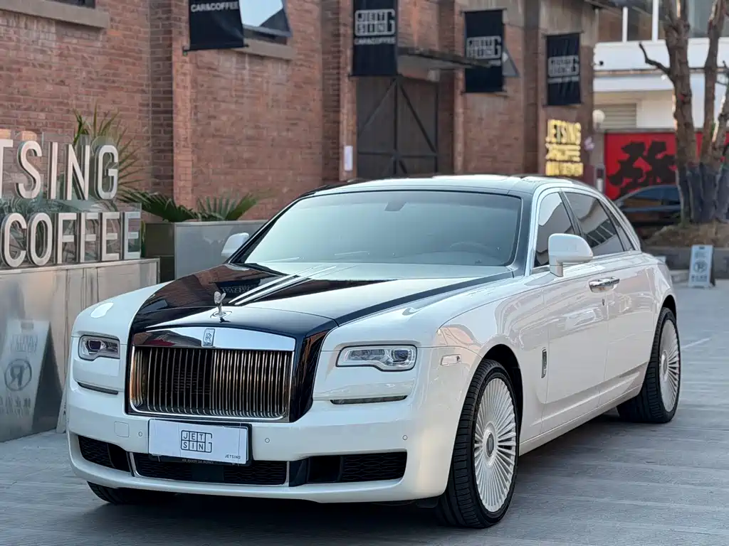 Ghost 2018 6.6T long wheelbase version купить на сайте DeffCars