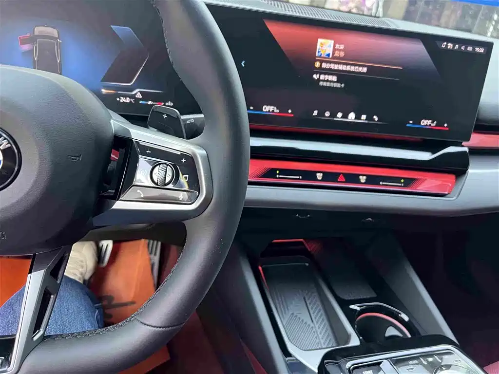 BMW 5 Series 2026 530Li Leading M Sports Package купить на сайте DeffCars