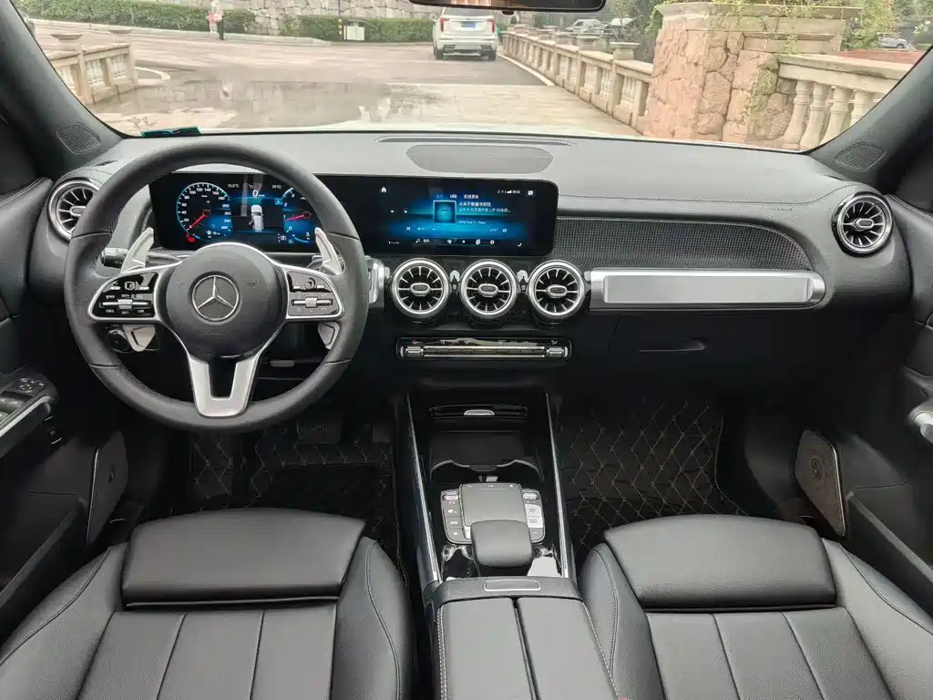Mercedes-Benz GLB 2020 facelift GLB 200 dynamic купить на сайте DeffCars