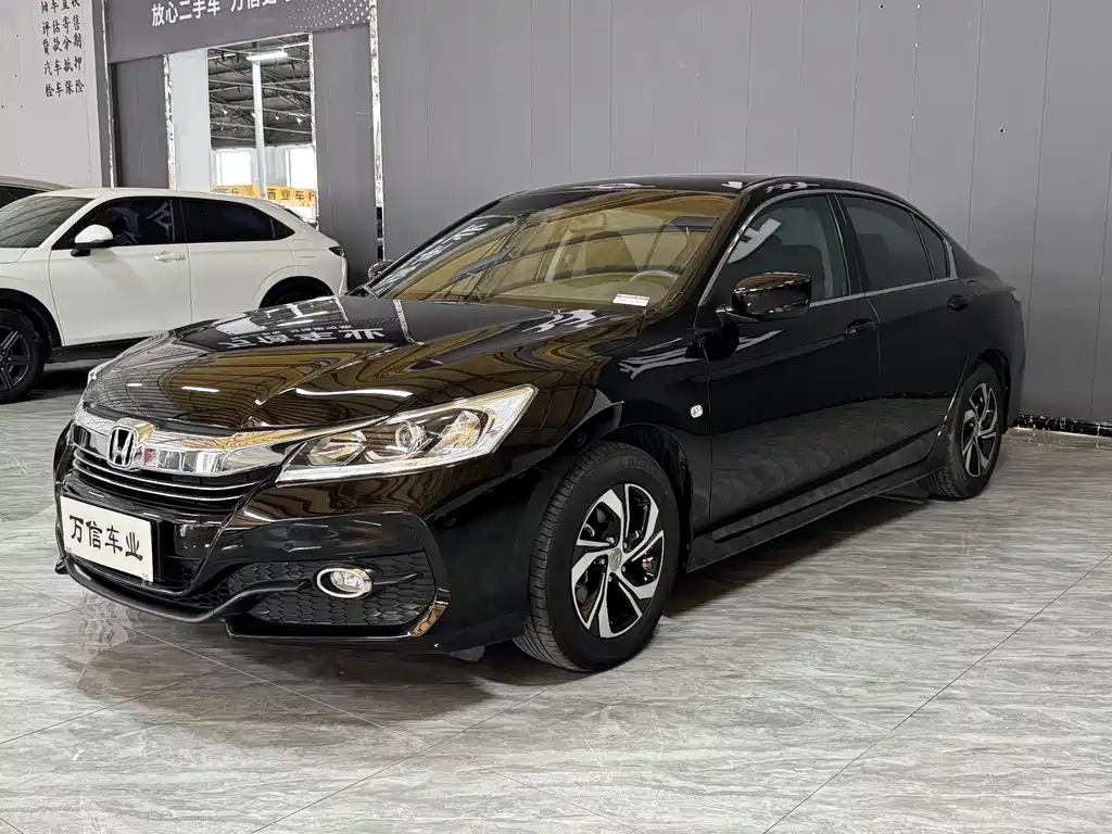 Accord 2016 2.0L Comfort Edition купить на сайте DeffCars