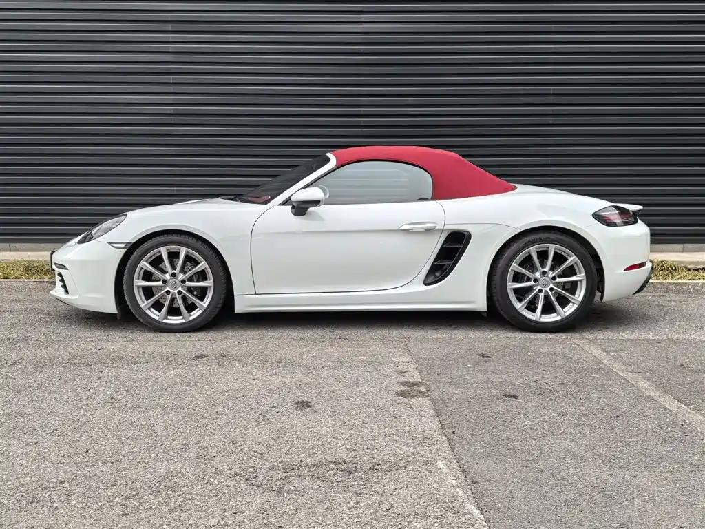 Porsche 718 2022 Boxster 2.0T купить на сайте DeffCars