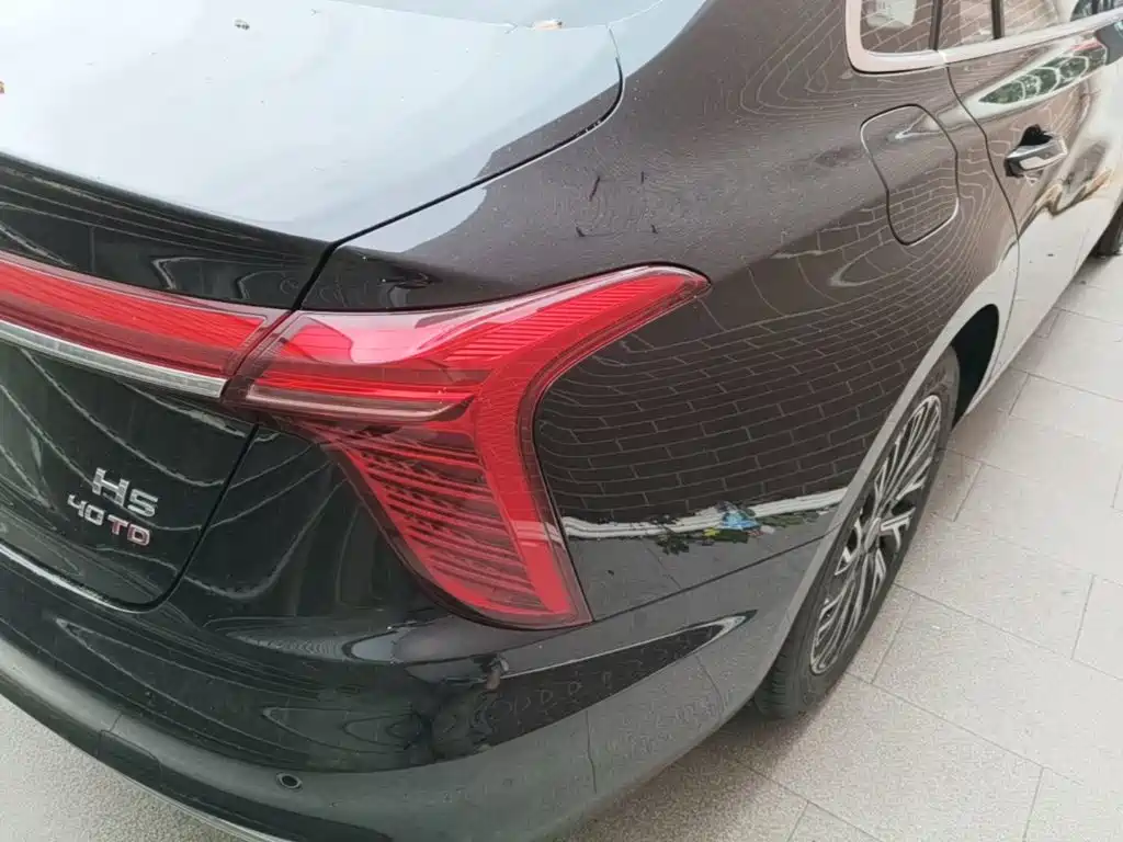 Hongqi H5 2025 2.0T automatic Qichang version купить на сайте DeffCars