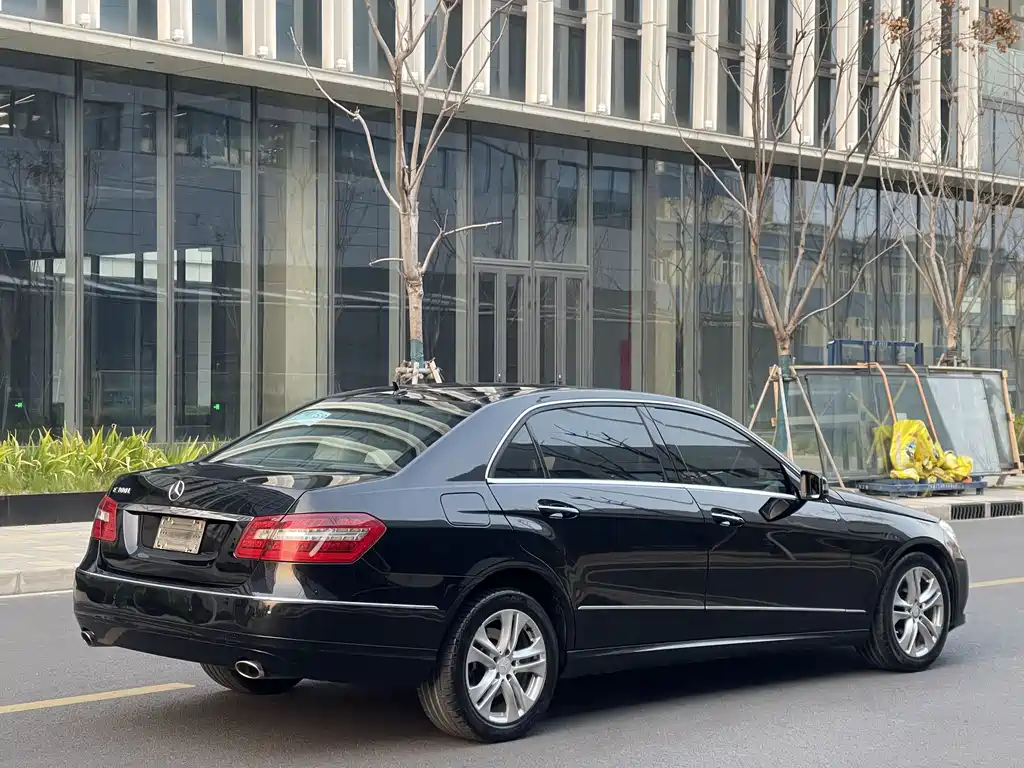 Mercedes-Benz E-Class 2011 E 300 L Fashionable and Premium Model купить на сайте DeffCars