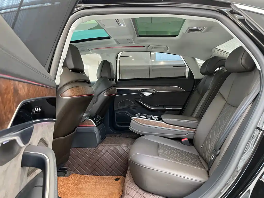 Audi A8 2021 A8L 55 TFSI quattro luxury model купить на сайте DeffCars
