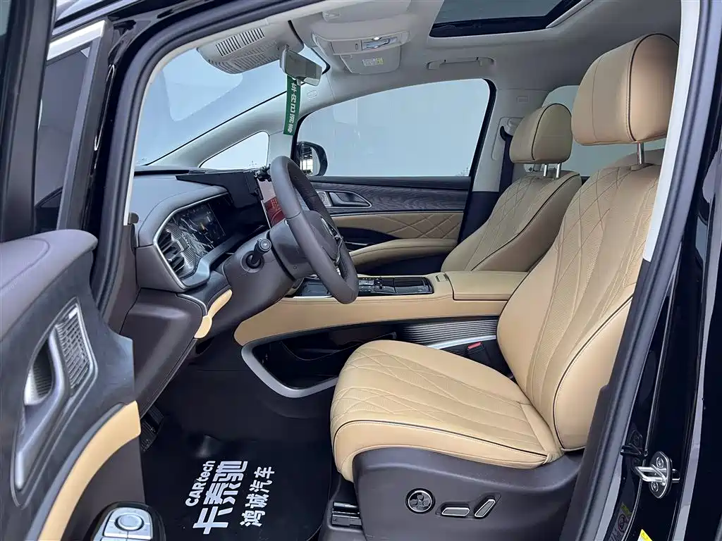 Denza D9 2024 DM-i 1050 Exclusive Type купить на сайте DeffCars