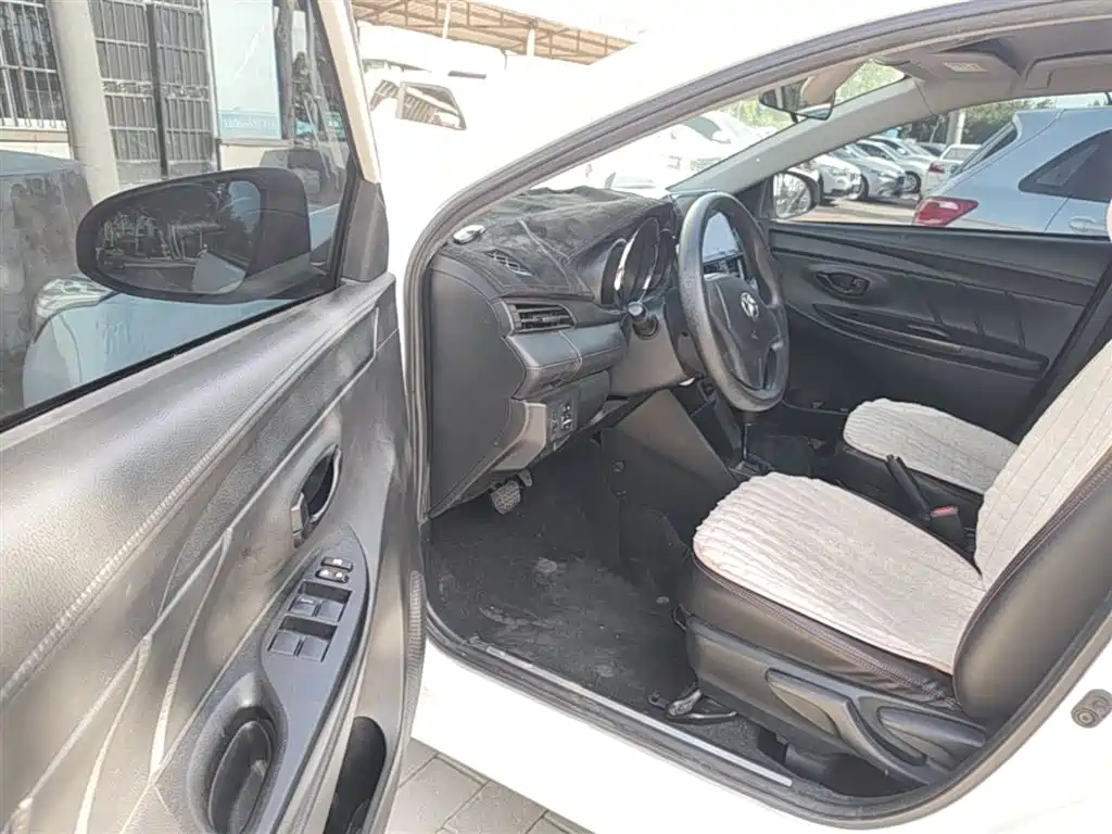 YARiS L Zhixuan 2019 1.5E CVT Charming Edition National VI купить на сайте DeffCars