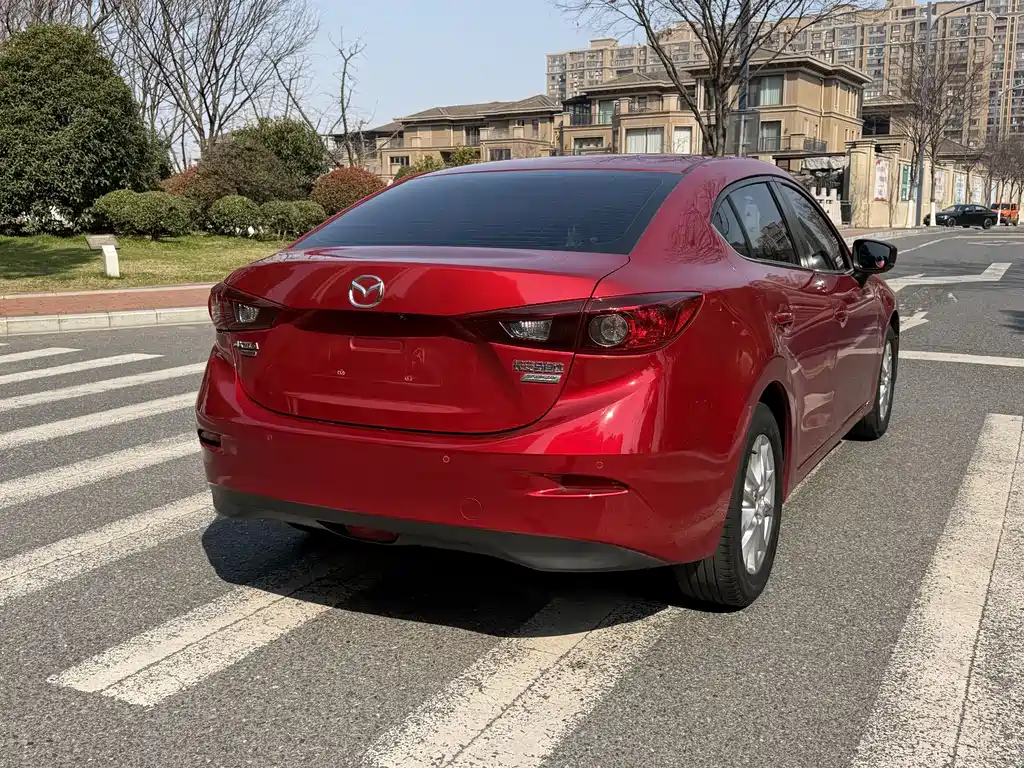 Mazda3 Angkesela 2017 Sedan 1.5L Automatic Comfort Type National V купить на сайте DeffCars