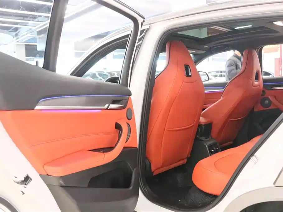 BMW X2 2020 sDrive25i Exclusive M Off-Road Package купить на сайте DeffCars