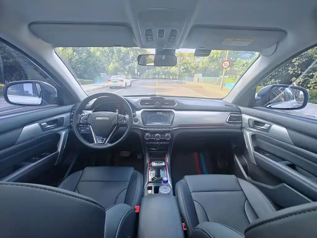 Haval H2 2018 Blue Label 1.5T dual-clutch two-wheel drive luxury model купить на сайте DeffCars