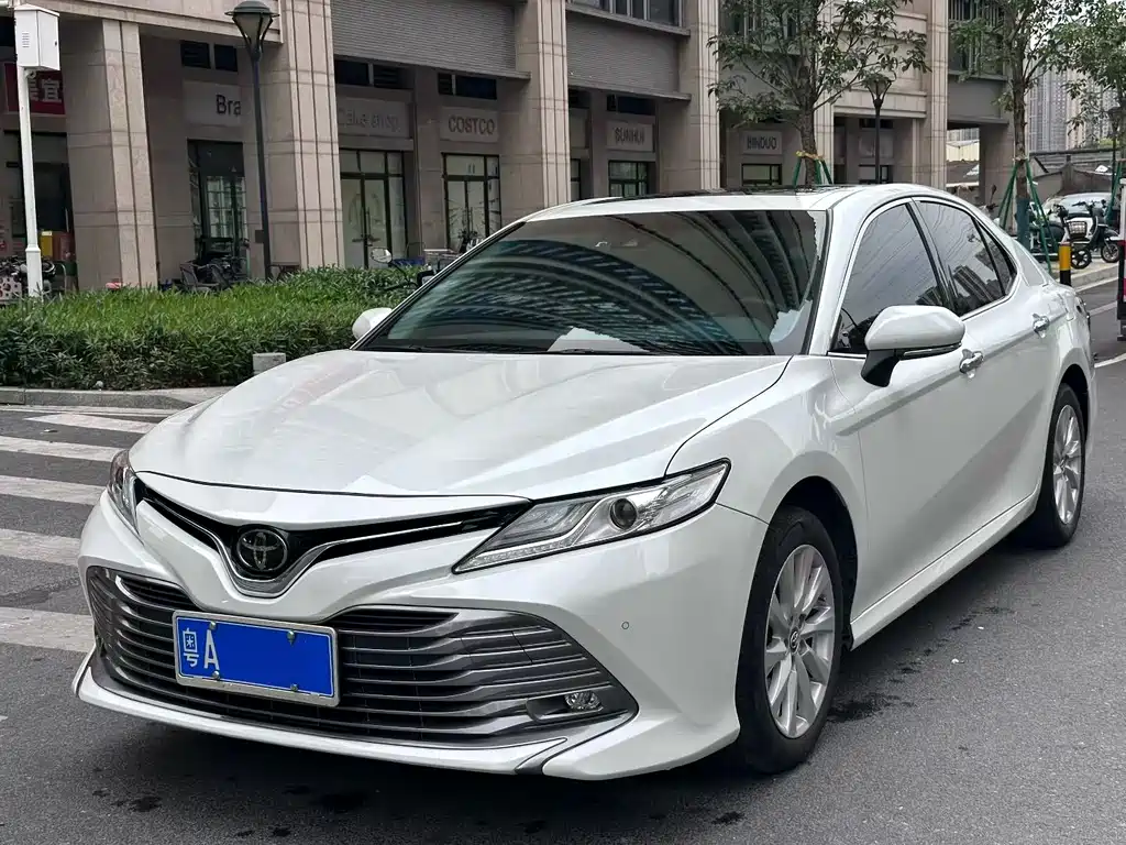 Camry 2019 2.0G Deluxe Edition National VI купить на сайте DeffCars