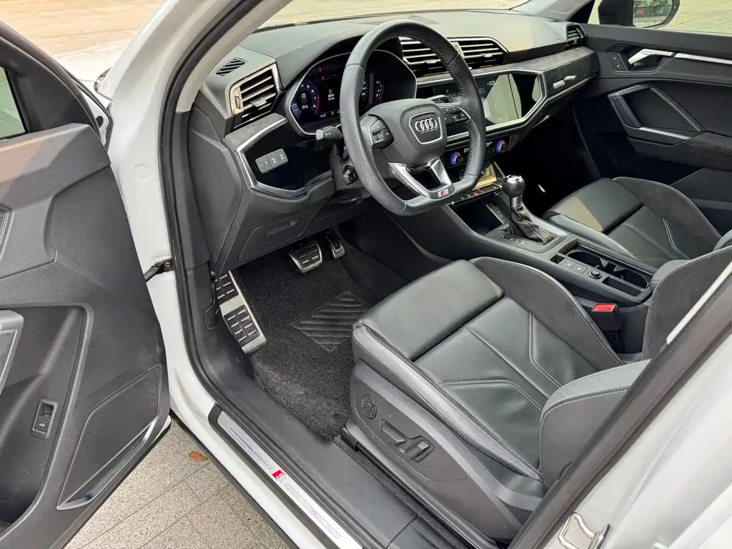 Audi Q3 Sportback 2020 45 TFSI quattro fashionable model купить на сайте DeffCars