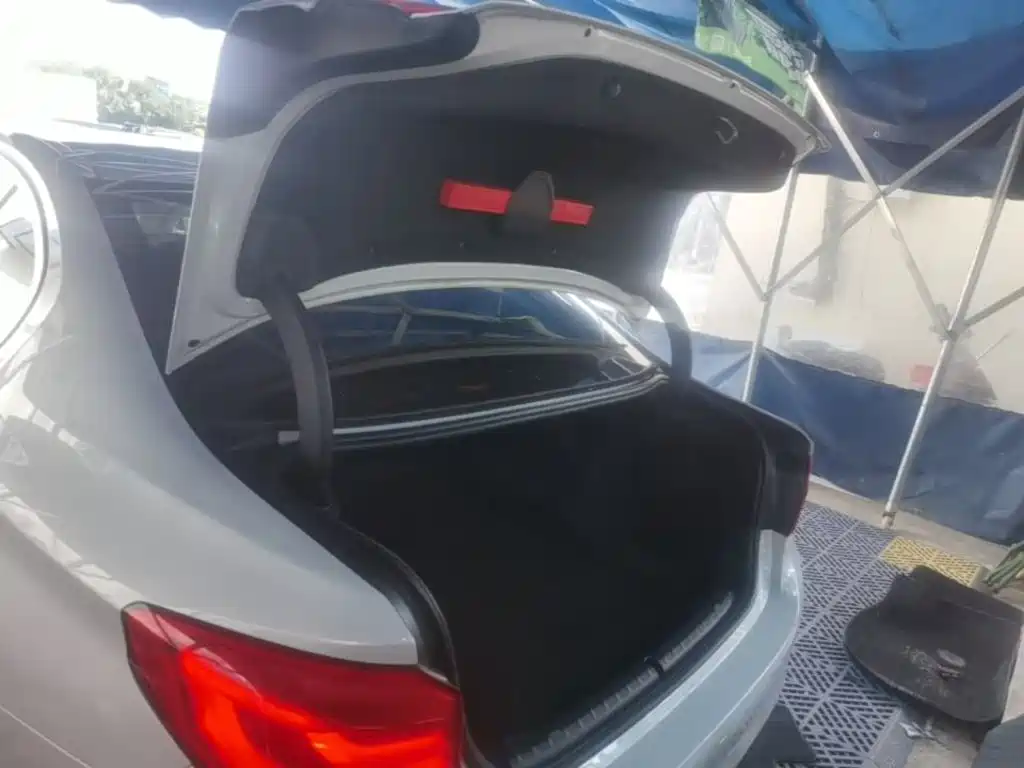 BMW 5 Series 2018 528Li special edition launched купить на сайте DeffCars